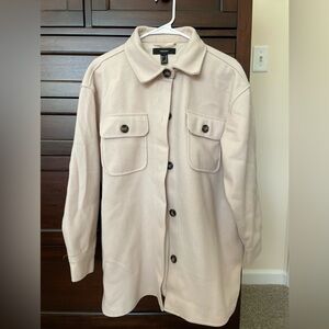 Forever 21 tan fall utility coat.  Excellent condition!